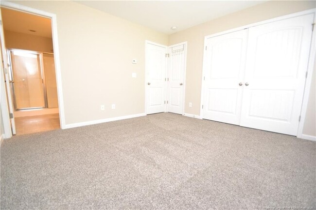 Building Photo - 327 Dove Cottage Ln