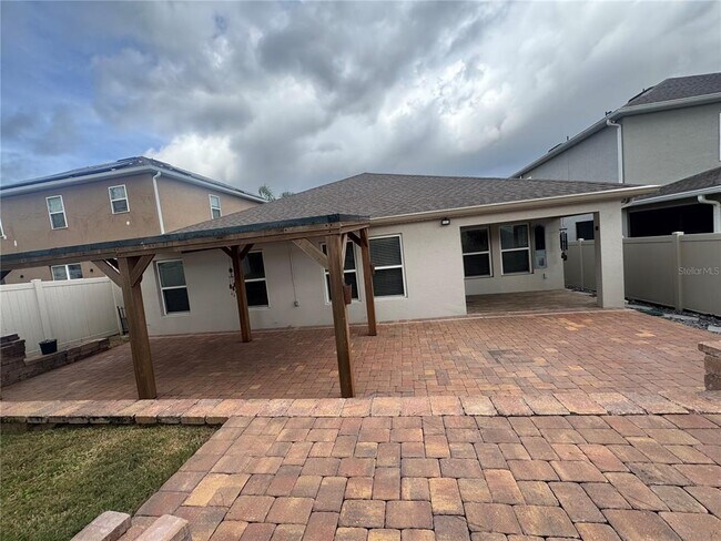 Building Photo - 1215 Garrett Gilliam Dr