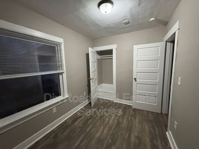 Building Photo - 1025 Richmond Ave