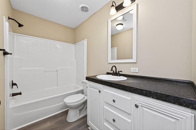 Building Photo - 15933 W Relza Dr
