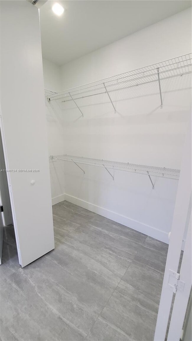 Building Photo - 40 SW 34th Ave