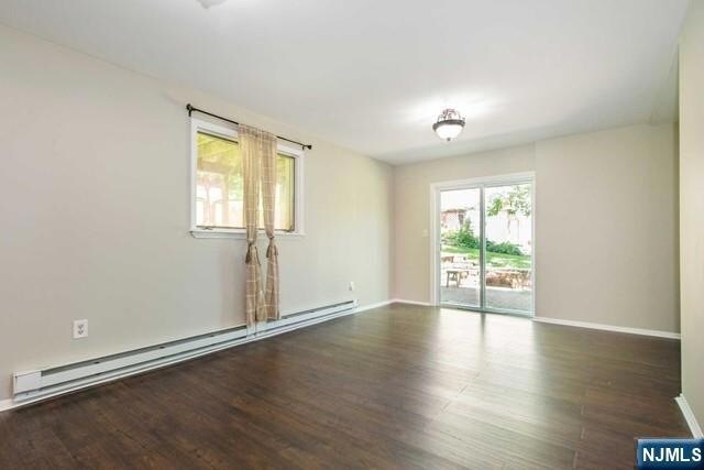 Building Photo - 19 Southwynde Dr