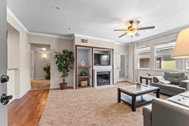 Primary Photo - 11380 S Virginia St