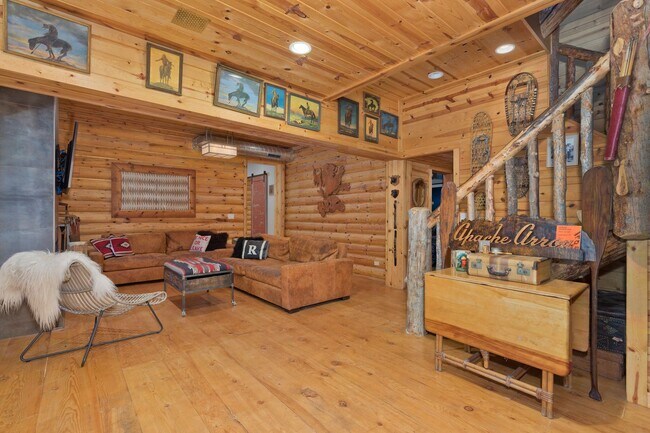 Building Photo - Winter Rental – $18,500/month (5/6-Month Lease)