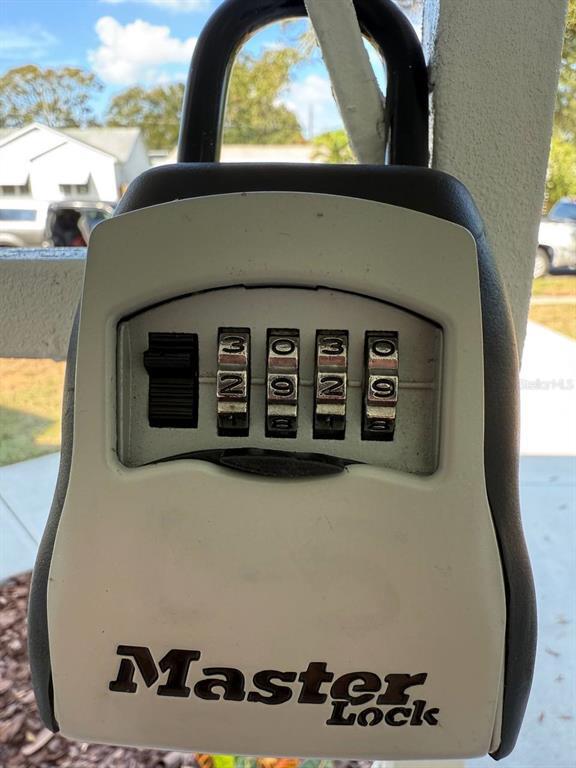 Building Photo - 2918 10th Ave N