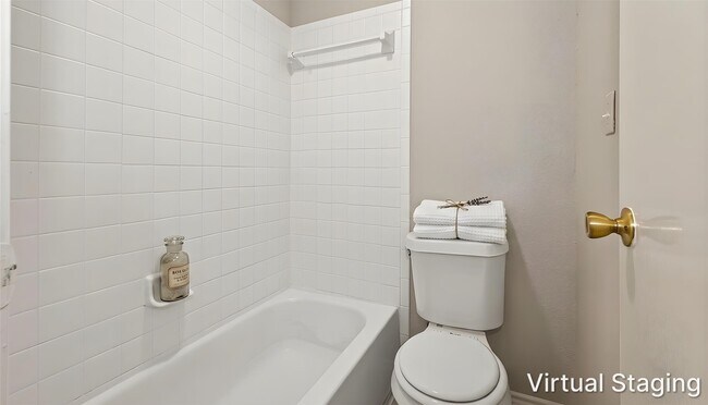 Building Photo - 9022 Wilcrest Dr