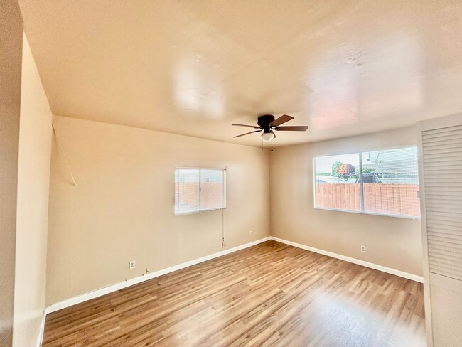 Building Photo - Beautiful 3 Bed Home For Rent!