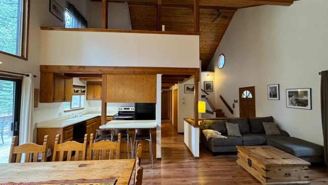 Building Photo - 14107 St Croix Way