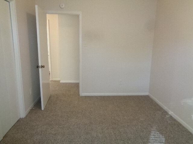 Building Photo - 15835 Cardono Ln