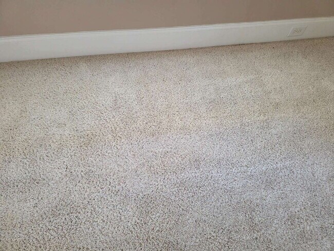 Building Photo - Spacious 4-Bedroom Home for Rent in Kings Grant Fayetteville – 15 Minutes from Fort Bragg