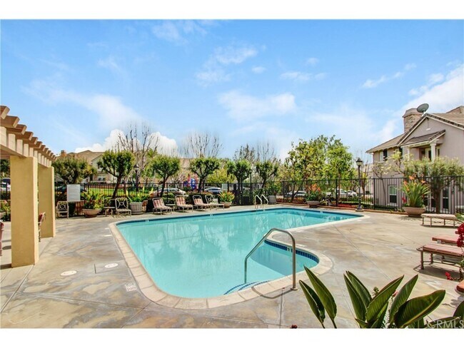 Building Photo - 12267 Chantrelle Dr