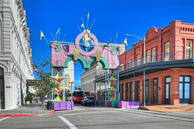 Building Photo - 1927 Harborside Dr