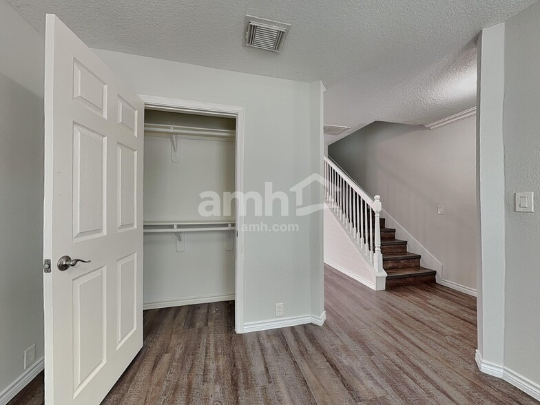 Building Photo - 19722 Twin Canyon Ct