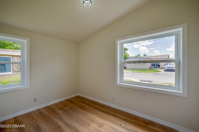 Building Photo - 259 Jefferson St