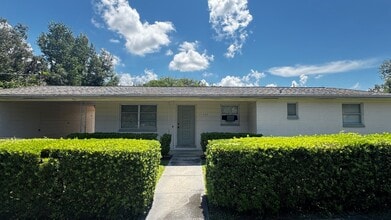 Building Photo - Charming 3-Bedroom Home in Dunnellon – Spacious Living with Modern Comforts!
