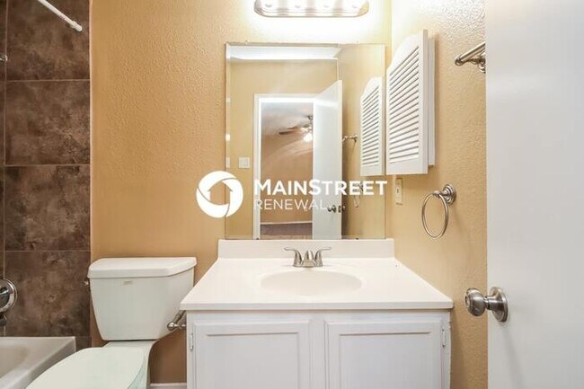 Building Photo - 3 Bedroom Pet-Friendly Home in Houston, TX...