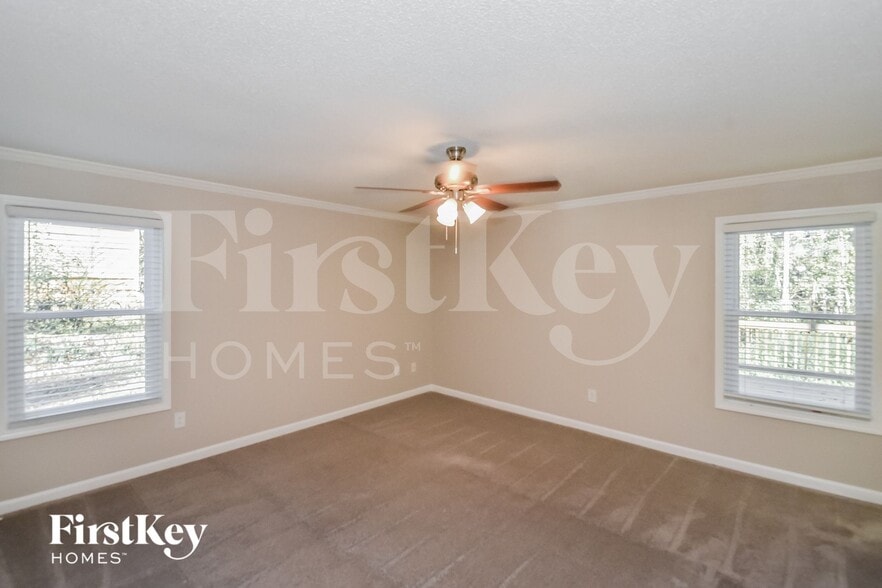 Building Photo - 4473 Lindsey Dr SW