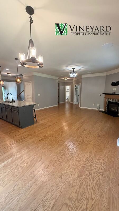 Building Photo - 303 Cherokee Reserve Ct