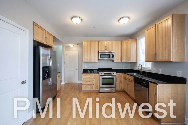 Building Photo - 515 E New York St