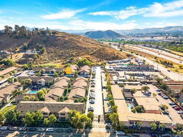 Building Photo - 9728 Marilla Dr
