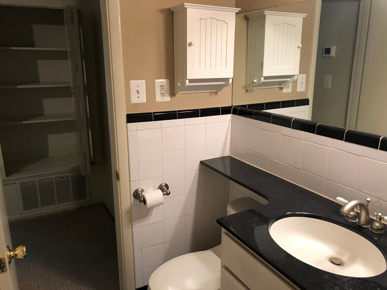 Bathroom from inside - 8708 Manchester Rd