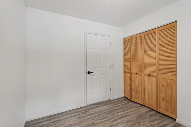 Building Photo - Beautifully Updated 4-bedroom, 2-bathroom Rental Property- $2100/Month