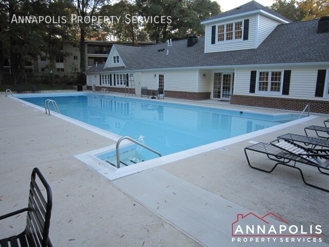 Building Photo - 1146 Cove Rd