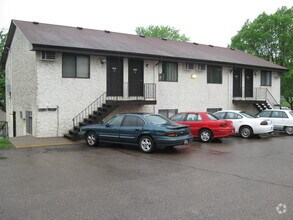 Building Photo - 1562-1568 Sloan St