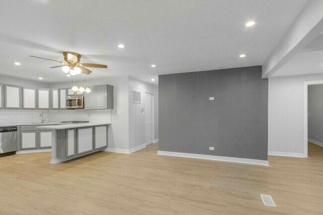 Building Photo - 22339 Strassburg Ave