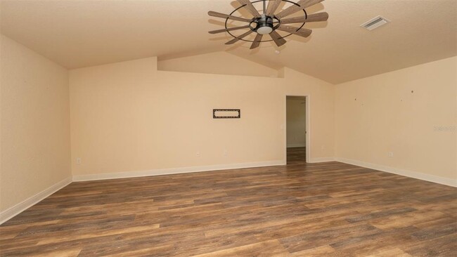 Building Photo - 6856 Wirevine Dr