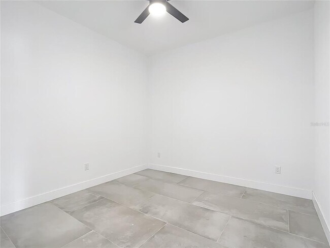 Building Photo - 159 Antilla Dr
