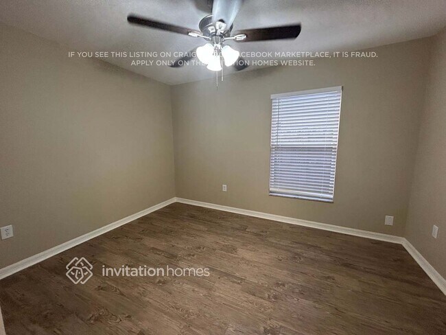 Building Photo - 1603 Bondurant Way