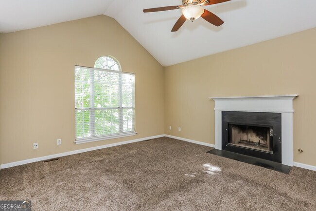 Building Photo - 3857 Merryweather Trail