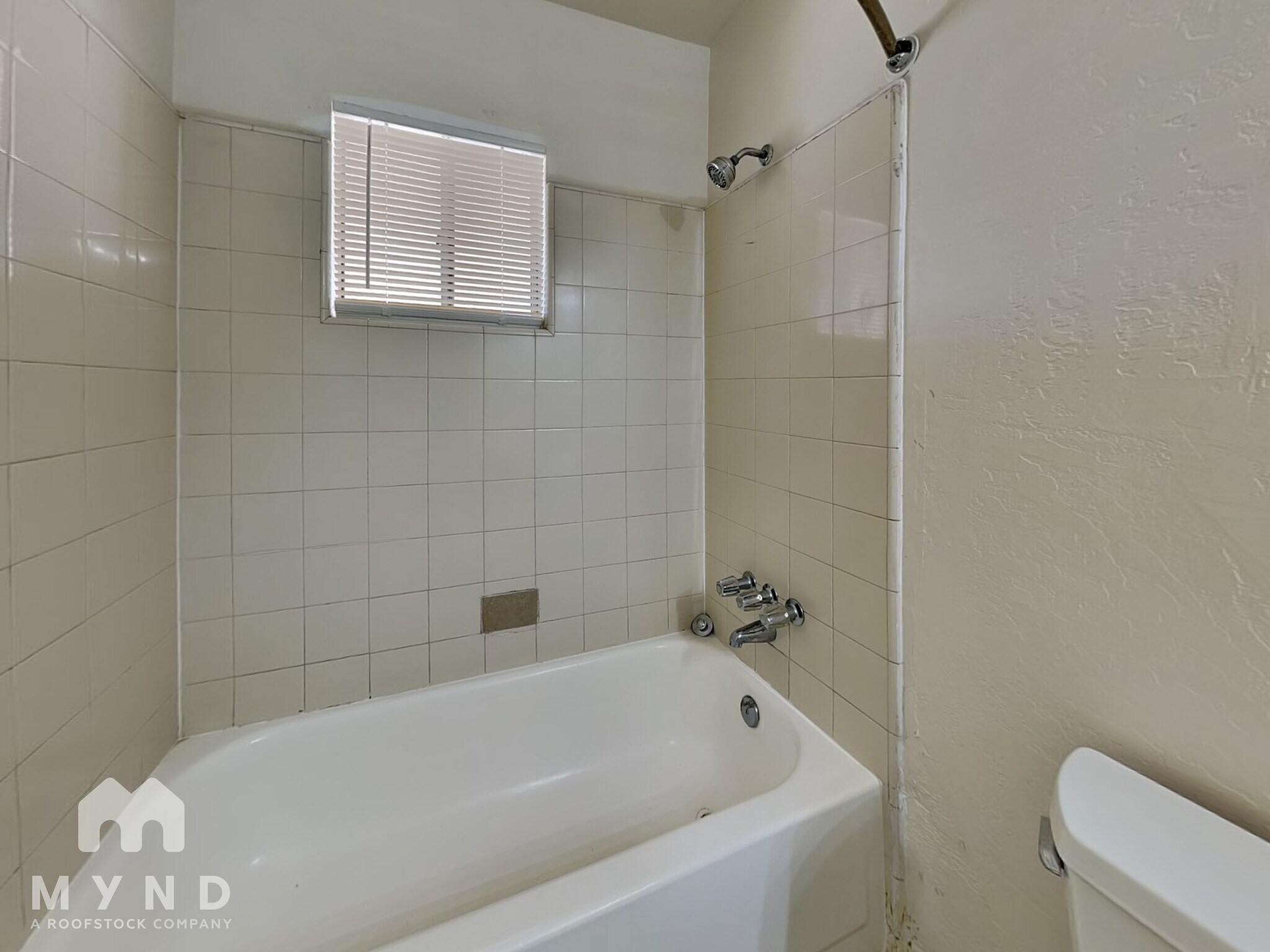 Building Photo - 15426 N Cactus Ln