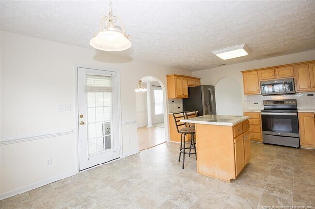 Building Photo - 106 Harvest Ln