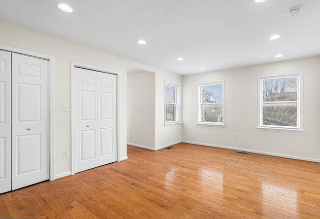 Building Photo - 1401 Druid Hill Ave