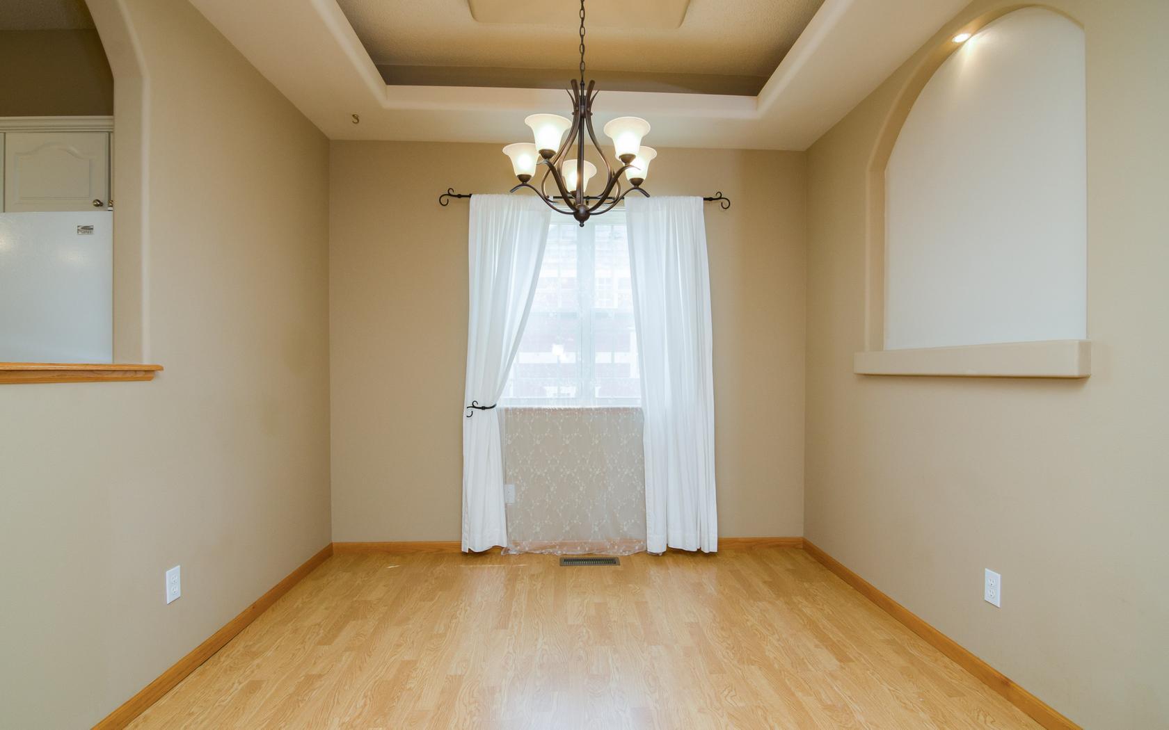 Building Photo - 1838 N Dubuque St