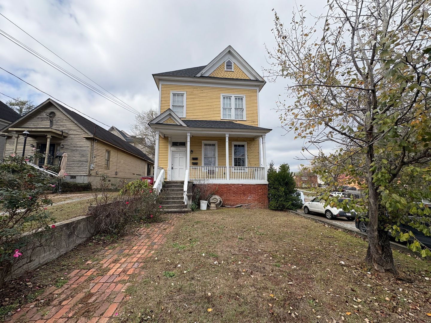 Building Photo - 171 Orange St