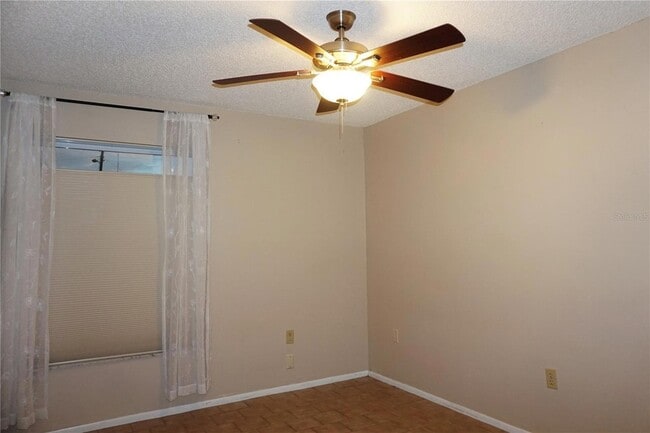 Building Photo - 4334 Tahitian Gardens Cir