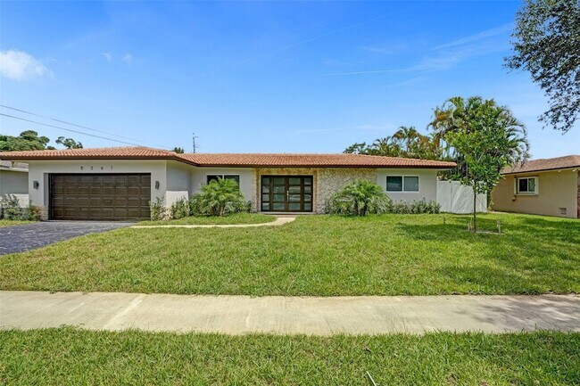 Building Photo - 5361 SW 7th St