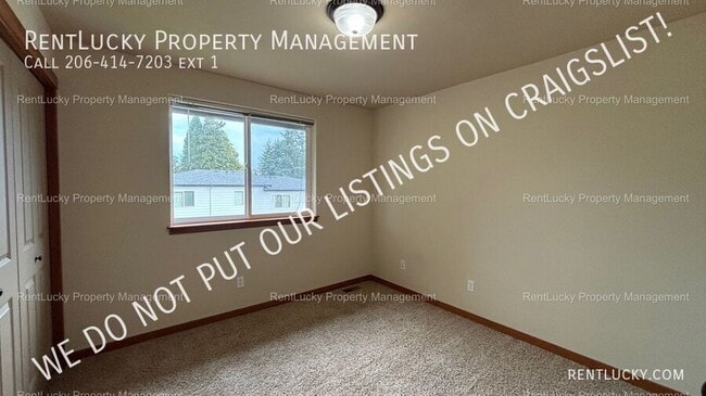 Building Photo - 1309 162nd Pl SW