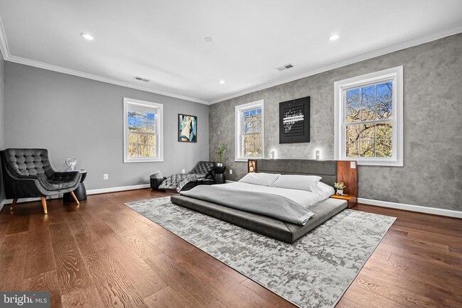 Building Photo - 3803 Estel Rd