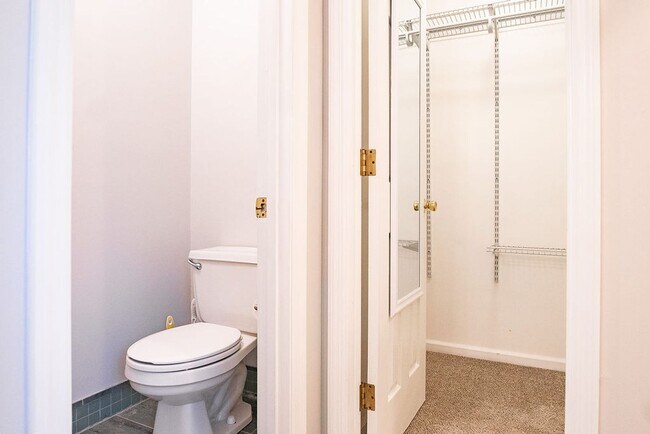 Building Photo - Spacious 3BR on Oversized Fenced Lot | GREAT PRICE!