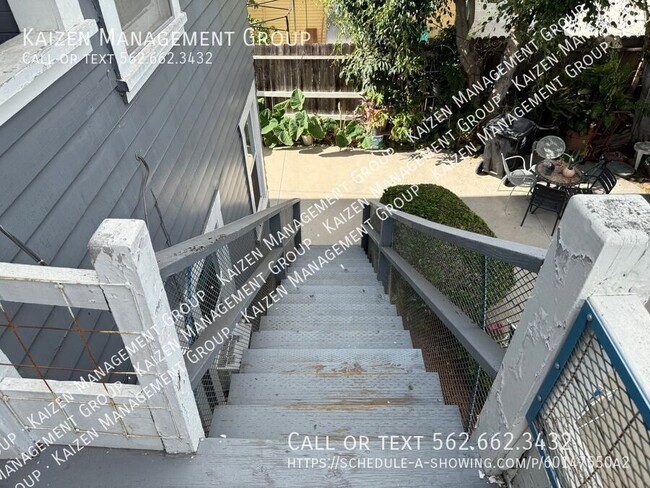 Building Photo - 563 W 14th St