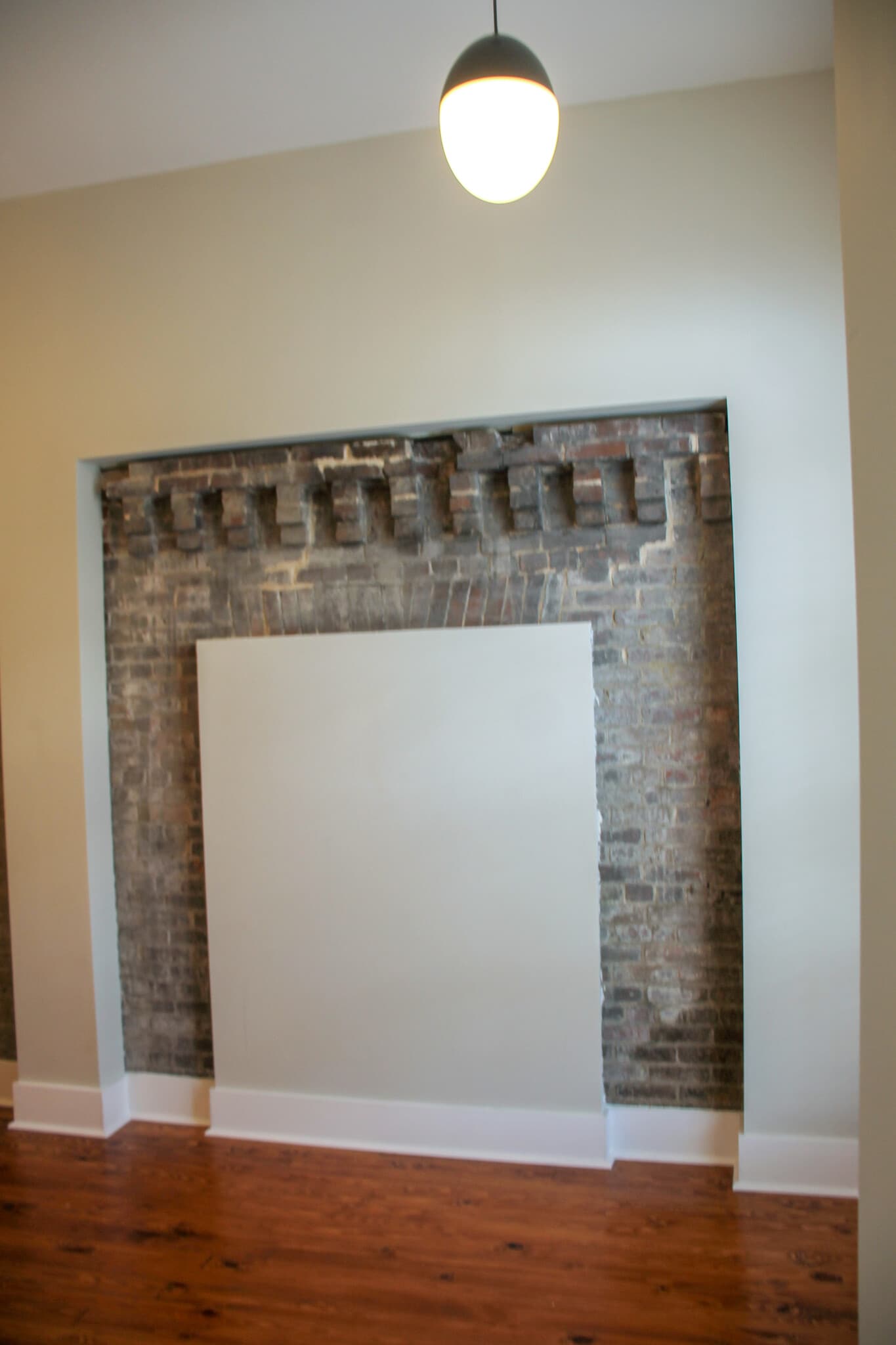 Building Photo - 596 Cherry St