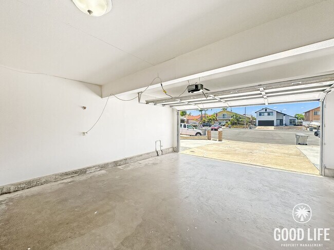 Building Photo - Spacious 5BD/2.5BA Two-Story Home in South San Diego with Large Backyard, Office & Attached Garage