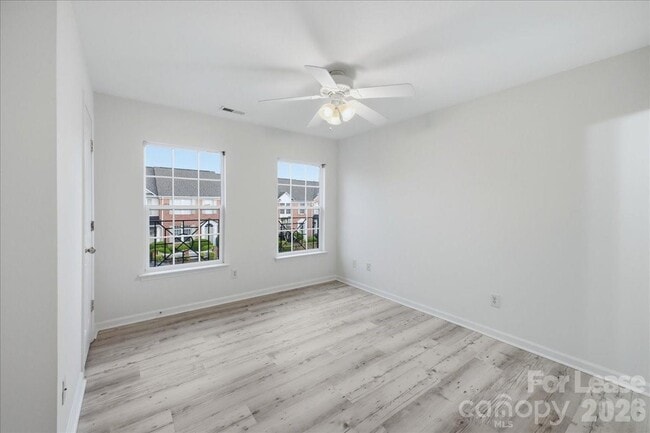 Building Photo - 6928 Creft Cir