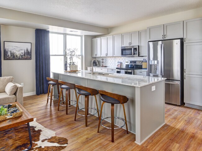 Building Photo - Sandhill Shores