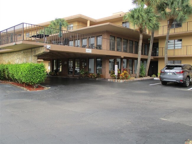 Building Photo - 9370 SW 8th St