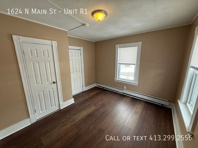 Building Photo - 1624 N Main St